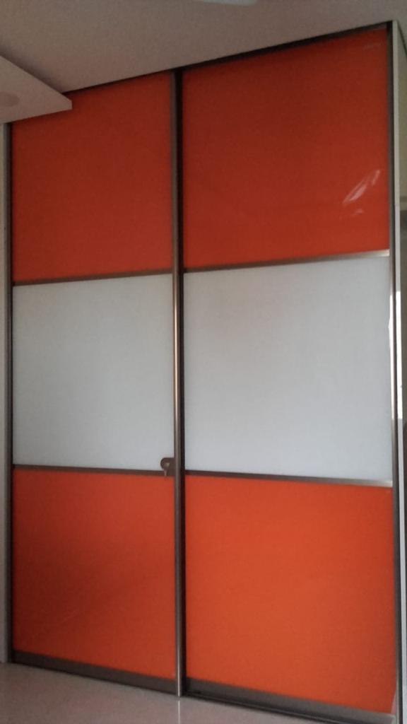 gallery-pictures-of-lacquer-glass-wardrobes-designs-in-delhi-new-delhi-india-top-largest-modular-wardrobe-delhi-india